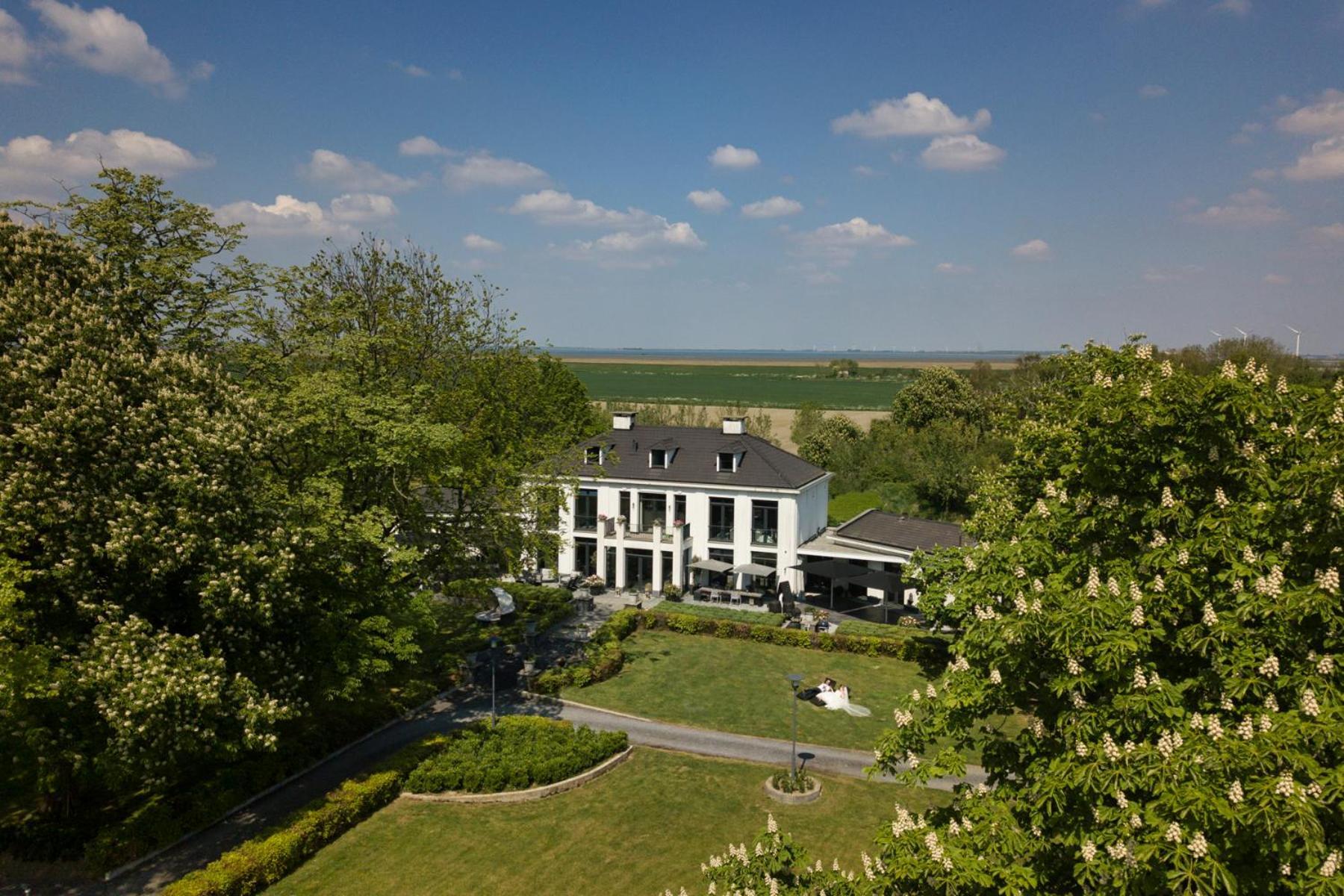 Landhuis Logan Landing Rilland Bagian luar foto